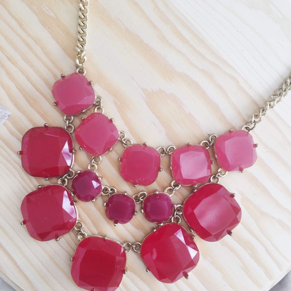 Red Necklace - Picture 2 of 3